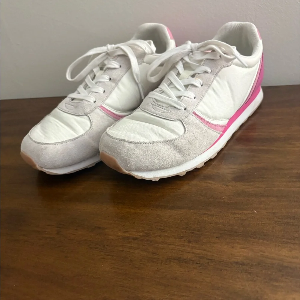 Womens 9.5 retro tennis shoes Sneakers White Leather Lace Up Casual Low Top